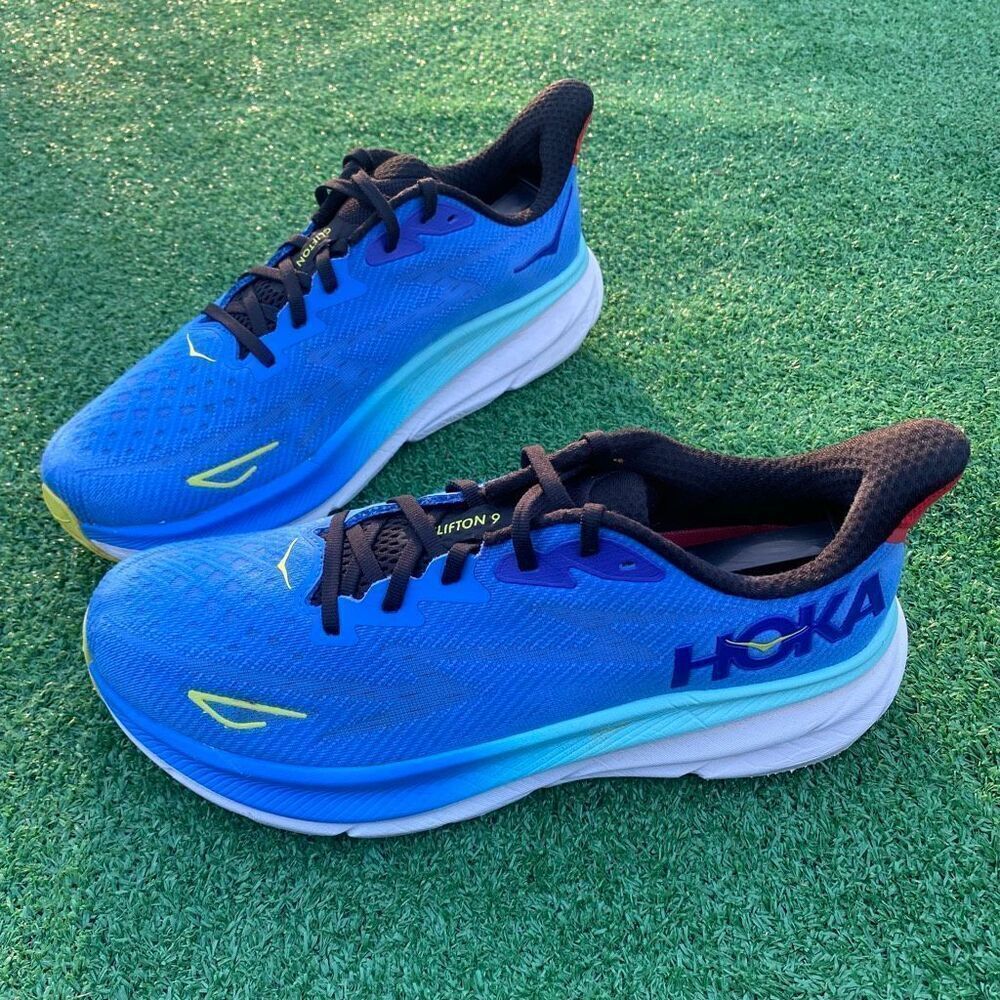HOKA ONE ONE CLIFTON 9 - Men’s Running Shoes - SIZE 10.5D